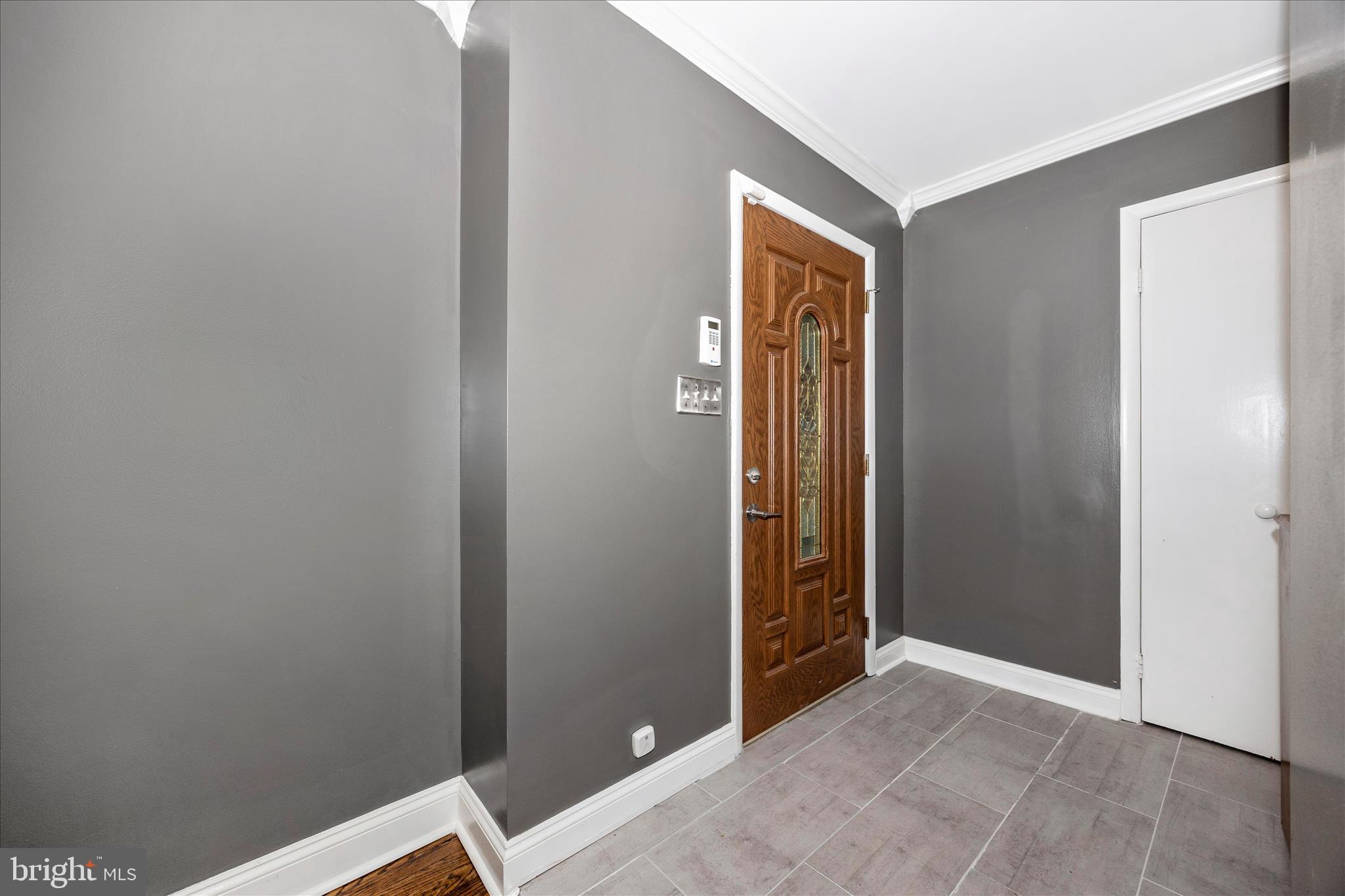 11713 Wayneridge Street Fulton, MD 20759 - Photo 3 of 52 Foyer