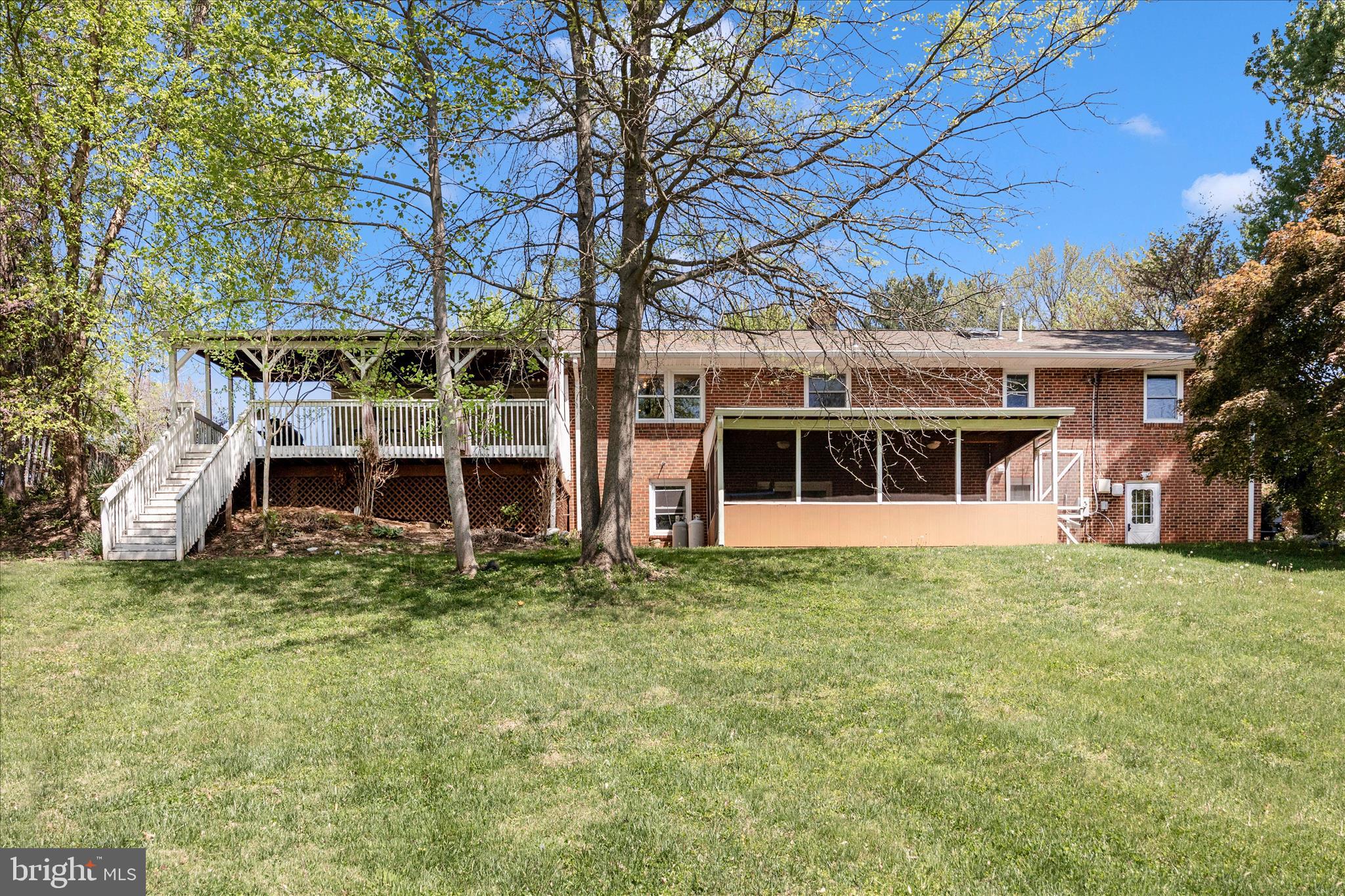 11713 Wayneridge Street Fulton, MD 20759 - Photo 43 of 52 Exterior Back