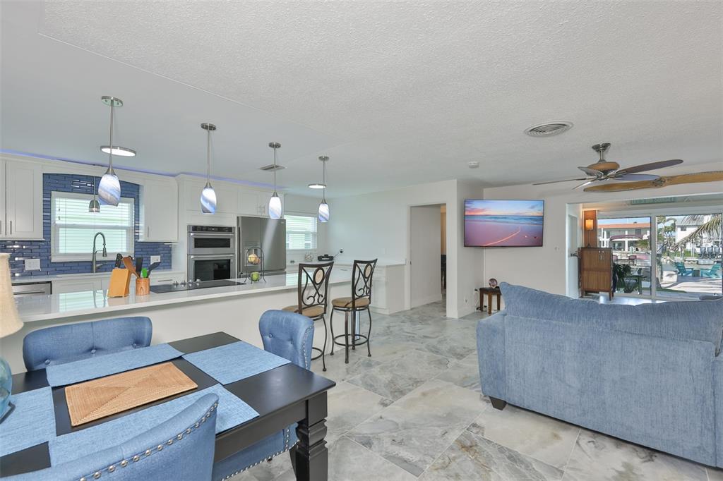 538 Lillian Drive Madeira Beach, FL 33708 - Photo 16 of 51