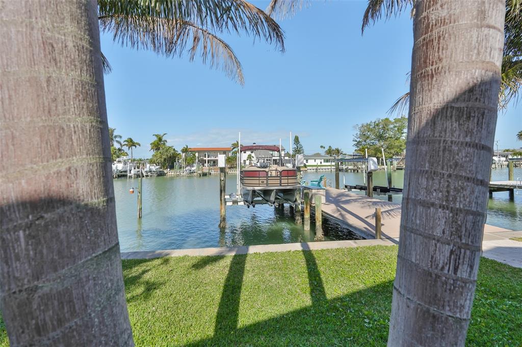 538 Lillian Drive Madeira Beach, FL 33708 - Photo 38 of 51