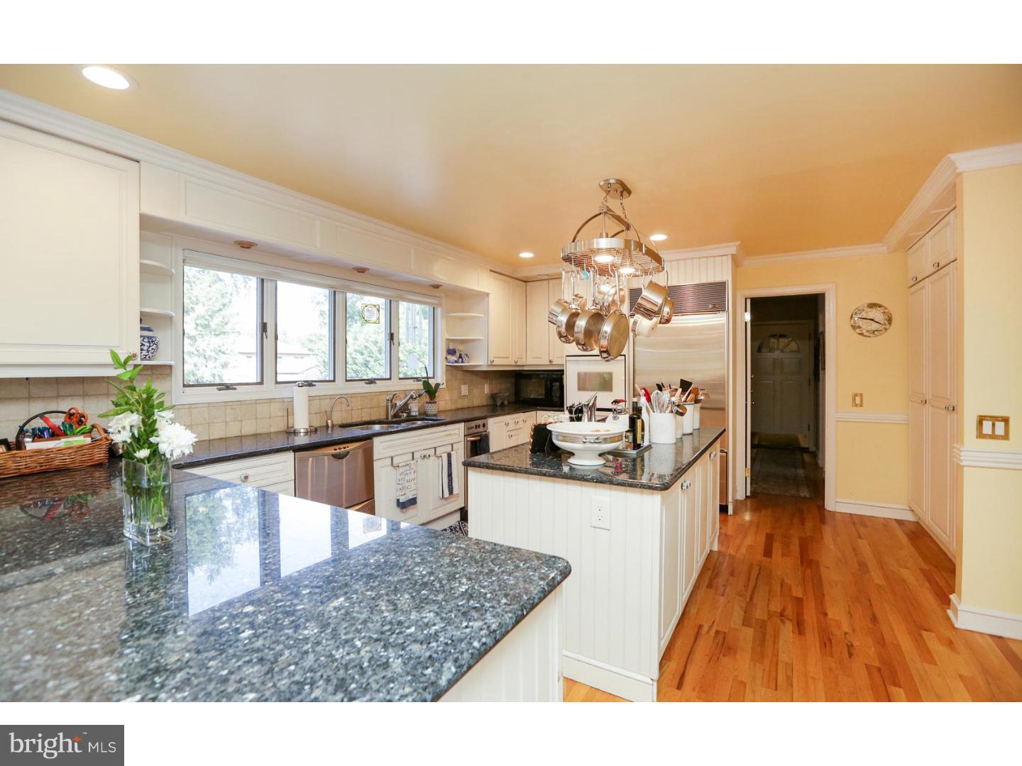 473 Kenwood Road Abington, PA 19006 - Photo 5 of 24 Gallery Image 5