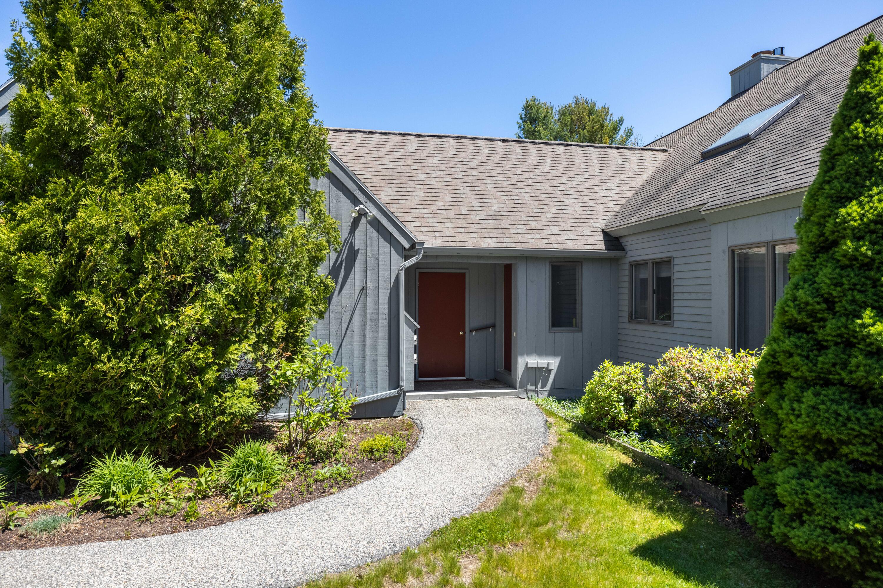 2 Wonderbrook Drive, Unit 2 Kennebunk, ME 04043 - Photo 1 of 33 2 Wonderbrook Entrance