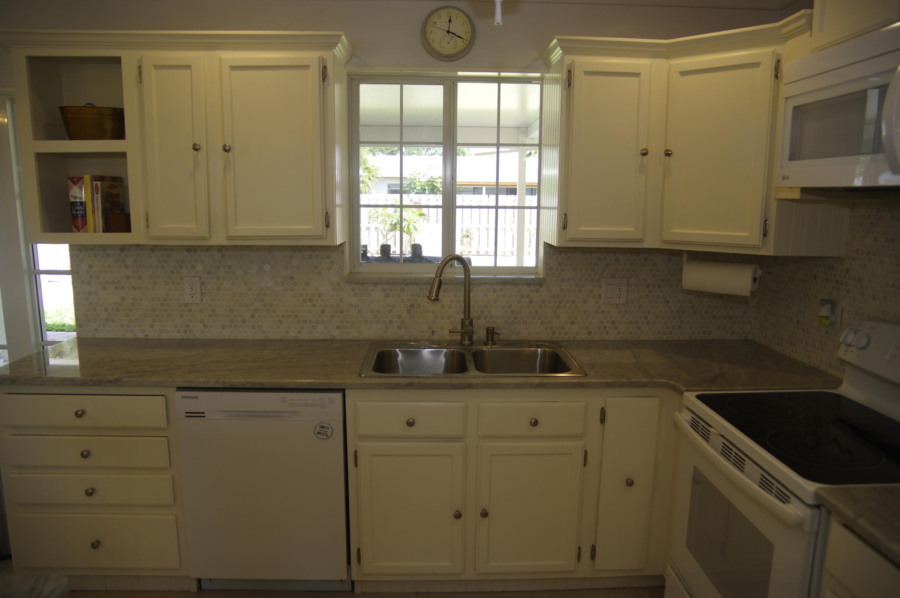 34 Ridgewood Circle Tequesta, FL 33469 - Photo 14 of 26 _IMG1649
