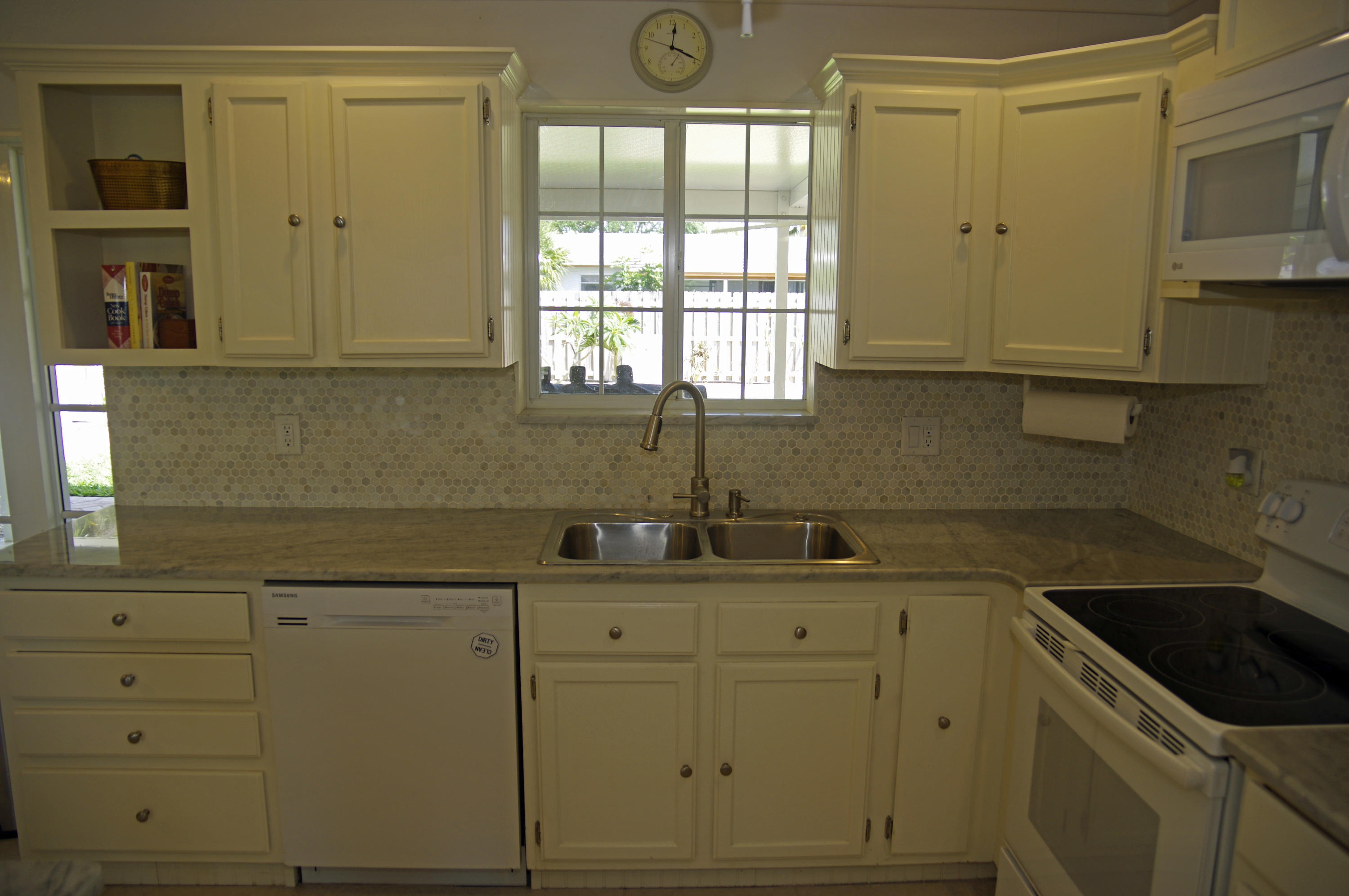 34 Ridgewood Circle Tequesta, FL 33469 - Photo 15 of 26 _IMG1649a