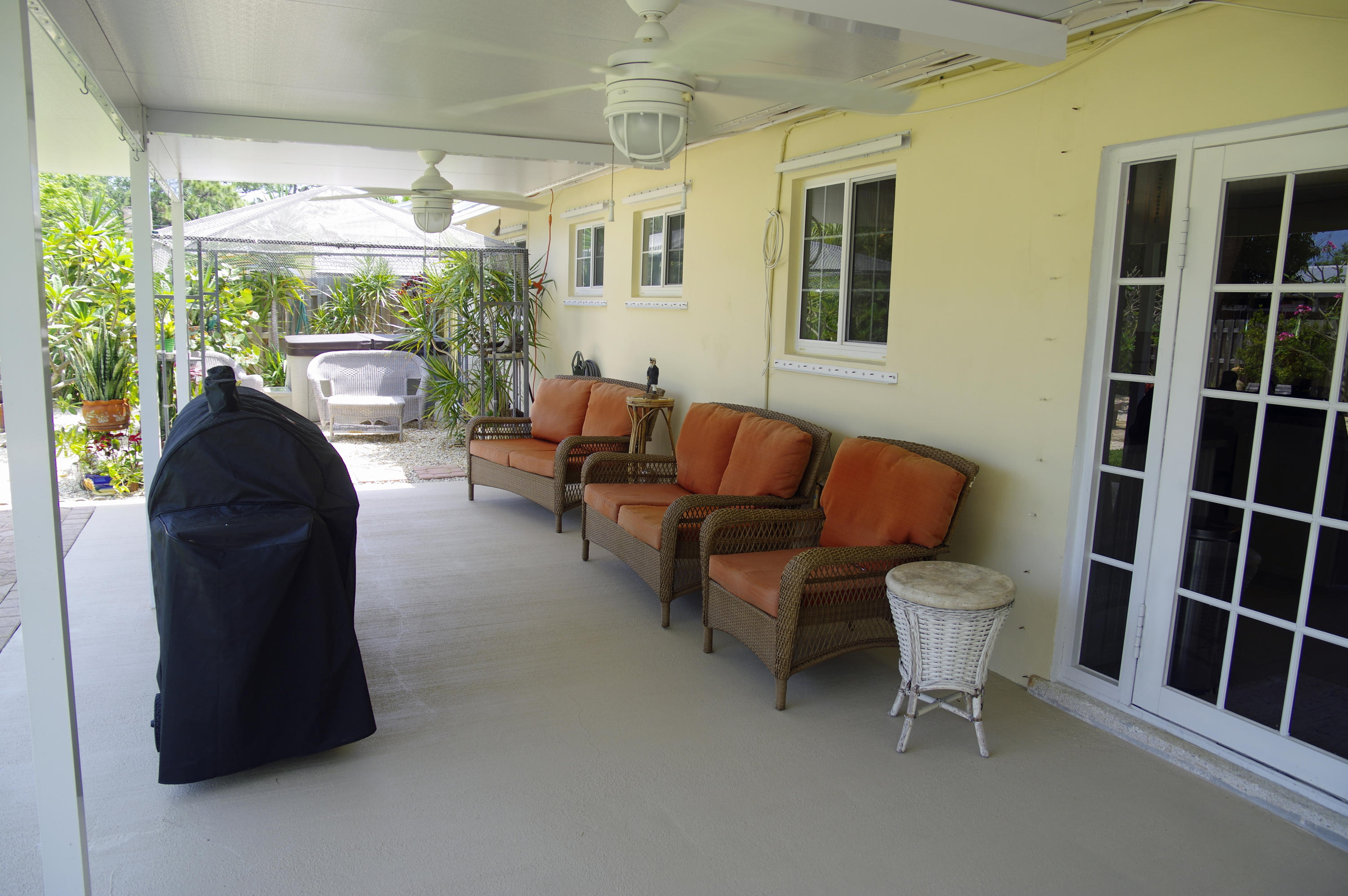34 Ridgewood Circle Tequesta, FL 33469 - Photo 25 of 26 _IMG1672