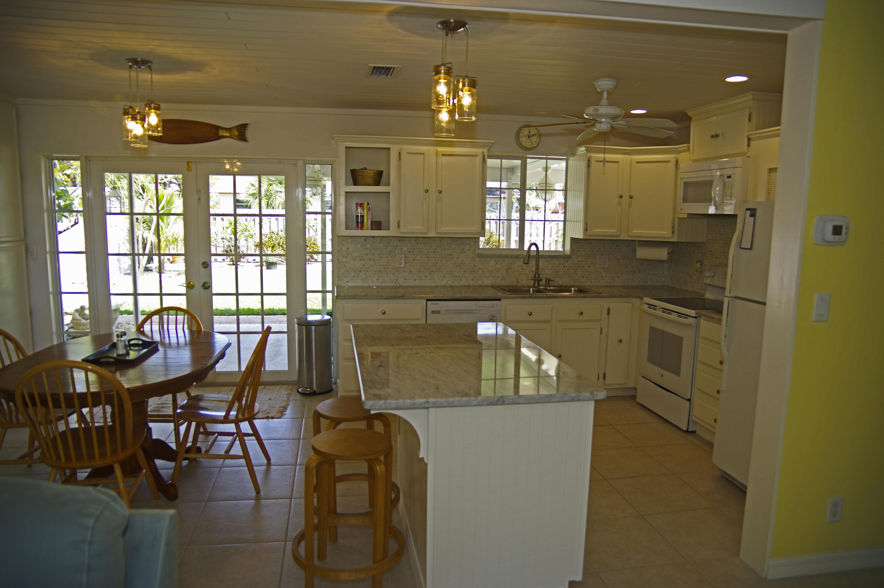 34 Ridgewood Circle Tequesta, FL 33469 - Photo 9 of 26 _IMG1635