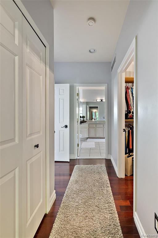 3501 Warwick Drive Rochester Hills, MI 48309 - Photo 23 of 67