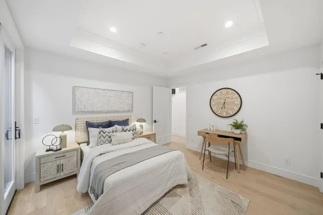 $6,895,000 | 909 Waverley Street, Palo Alto, CA 94301