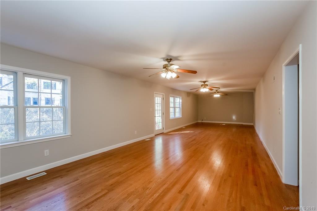 11124 Windgate Court Tega Cay, SC 29708 - Photo 13 of 25