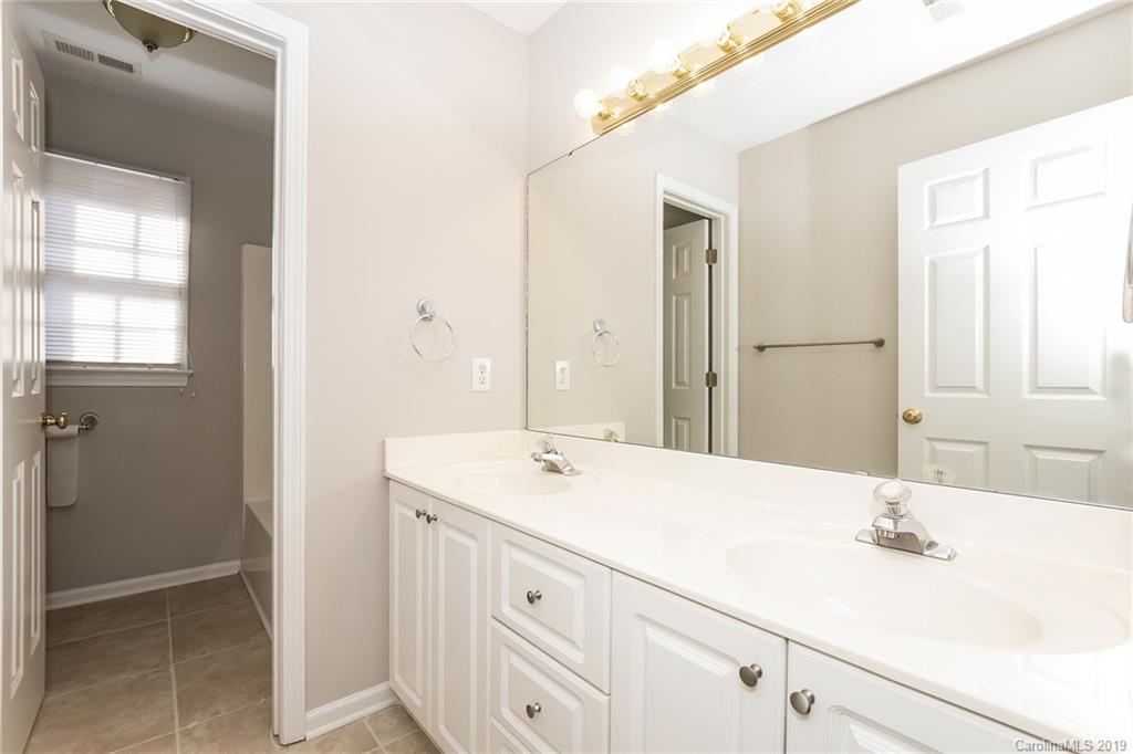 11124 Windgate Court Tega Cay, SC 29708 - Photo 23 of 25