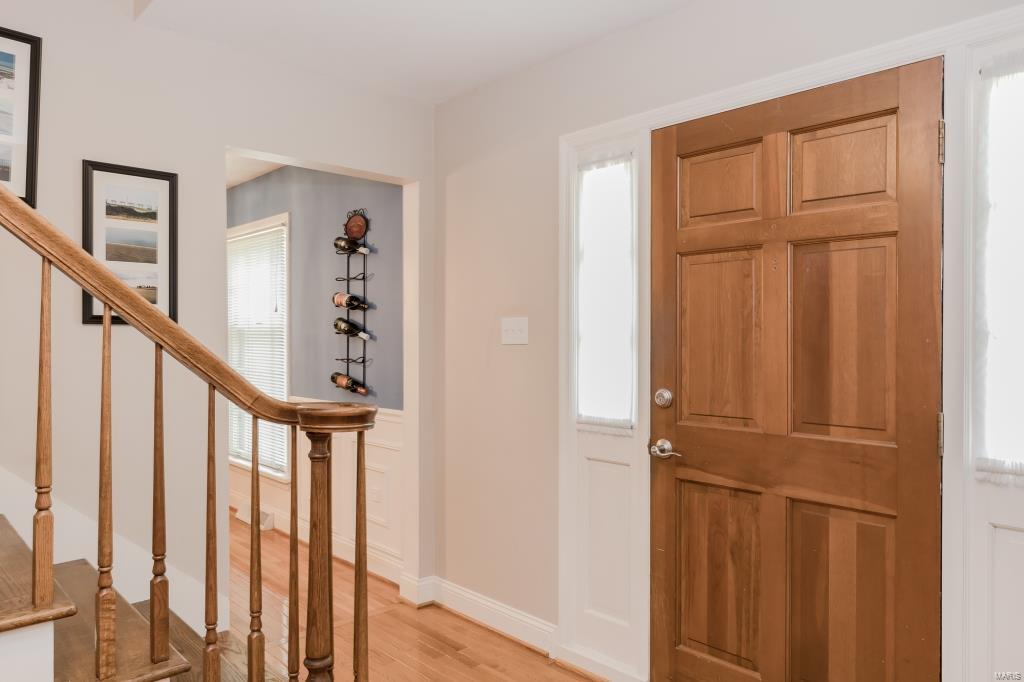 353 Ridgemeadow Drive Chesterfield, MO 63017 - Photo 2 of 29 Gallery Image 2