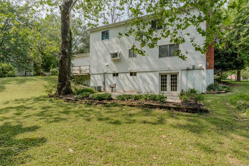 353 Ridgemeadow Drive Chesterfield, MO 63017 - Photo 27 of 29 Gallery Image 27