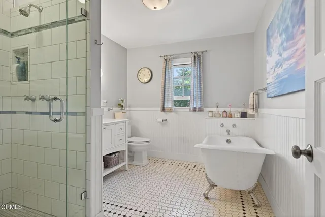 $999,995 | 407 Magnolia Avenue, Oxnard, CA 93030