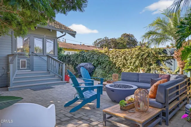 $999,995 | 407 Magnolia Avenue, Oxnard, CA 93030