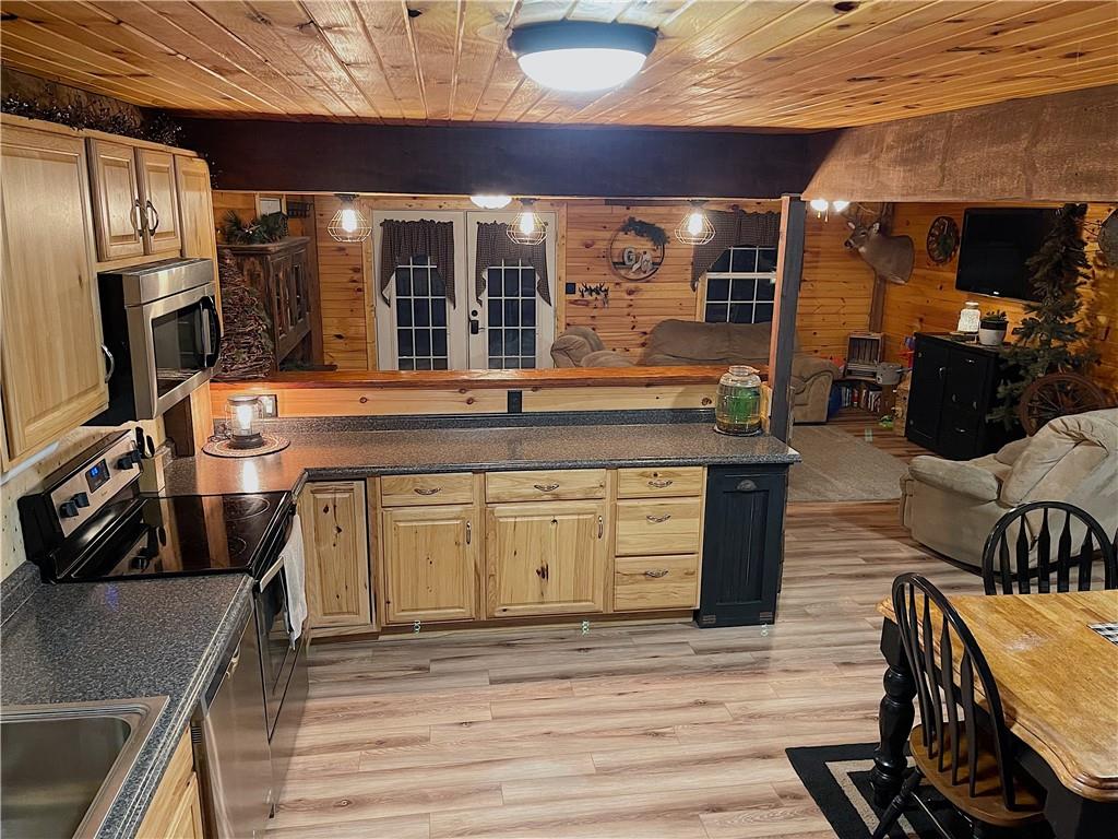 114 Pinch Road Friedens, PA 15541 - Photo 8 of 25 Gallery Image 8