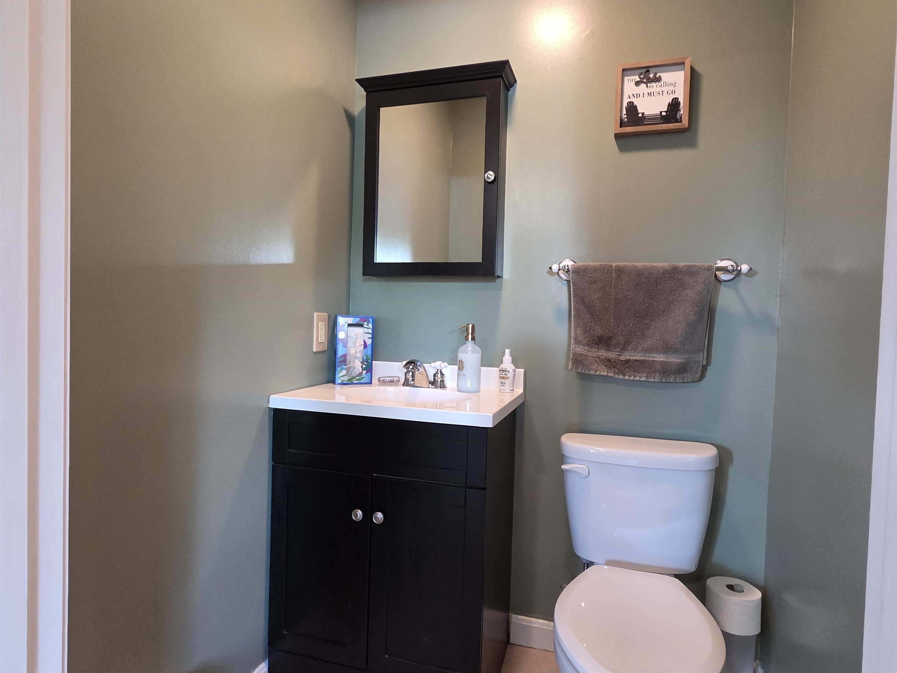 33 Landing Road, Unit 2 Enfield, NH 03748 - Photo 18 of 42 Gallery Image 18