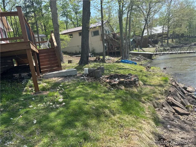 $230,000 | 4208 Fox Hollow Lane, Stover, MO 65078