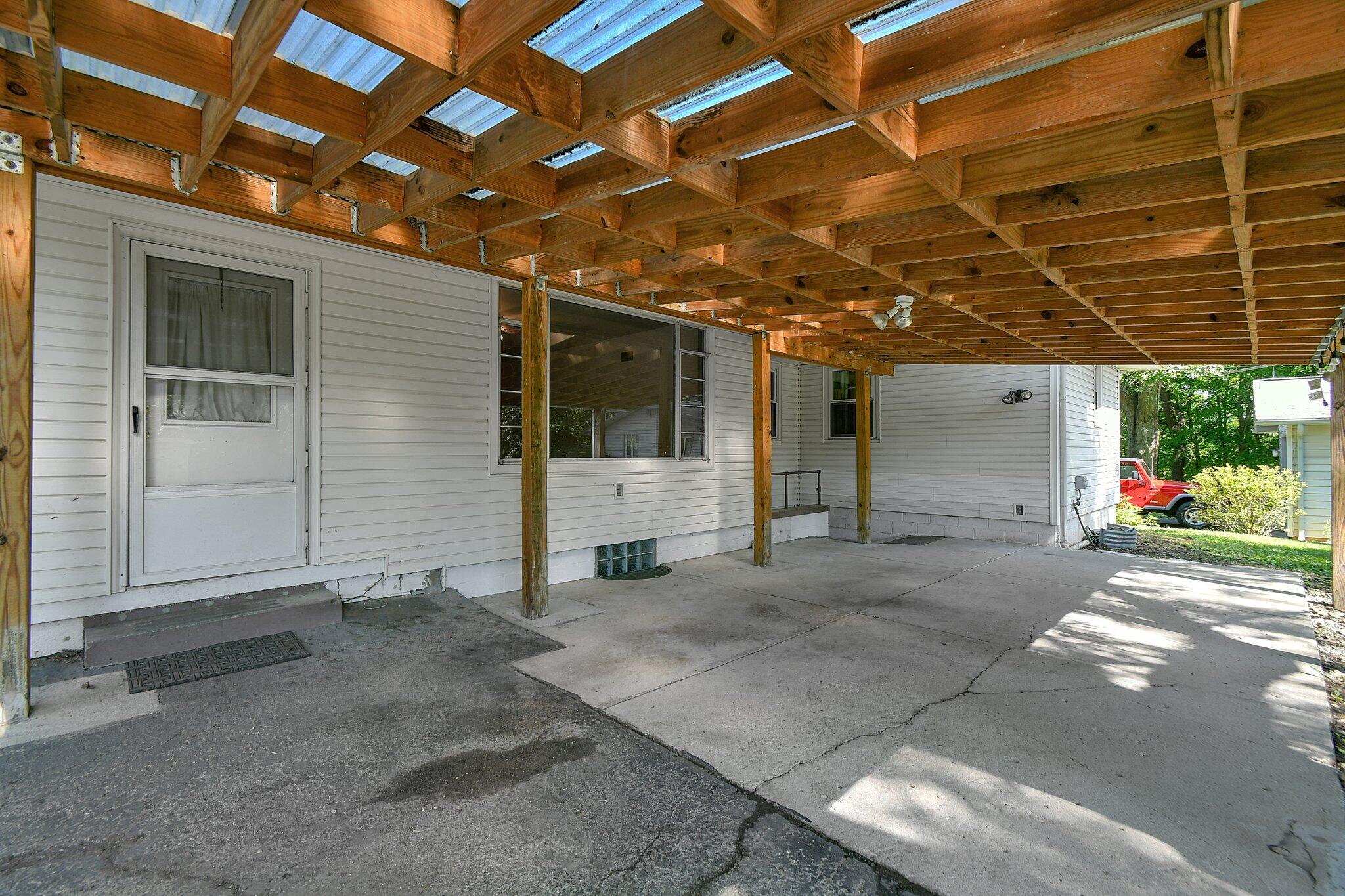 206 Lockville Road Pickerington, OH 43147 - Photo 30 of 36 Gallery Image 30