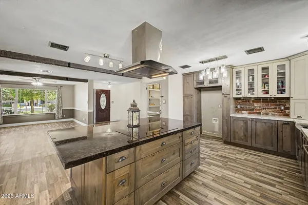 $1,200,000 | 2975 East Campbell Road, Gilbert, AZ 85234