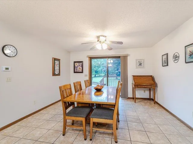 $769,000 | 55 County Rd Jj, River Falls, WI 54022