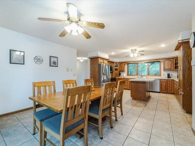 $769,000 | 55 County Rd Jj, River Falls, WI 54022