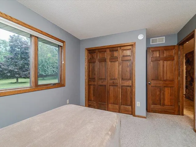 $769,000 | 55 County Rd Jj, River Falls, WI 54022