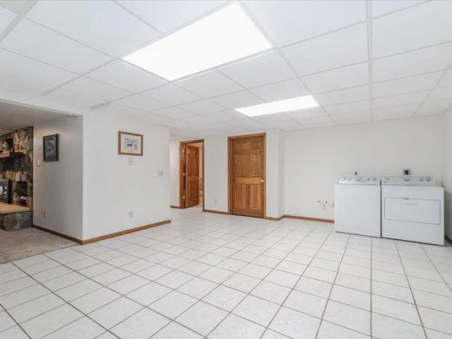 $769,000 | 55 County Rd Jj, River Falls, WI 54022