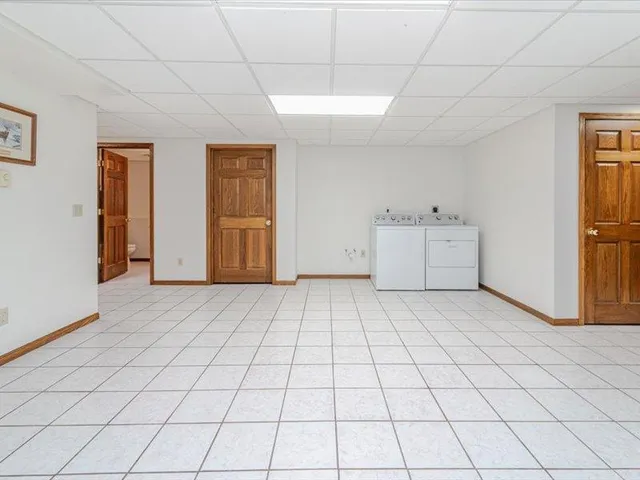 $769,000 | 55 County Rd Jj, River Falls, WI 54022