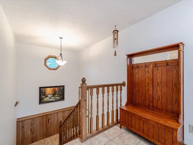 $769,000 | 55 County Rd Jj, River Falls, WI 54022