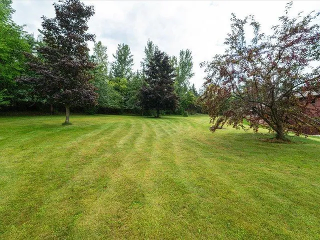 $769,000 | 55 County Rd Jj, River Falls, WI 54022