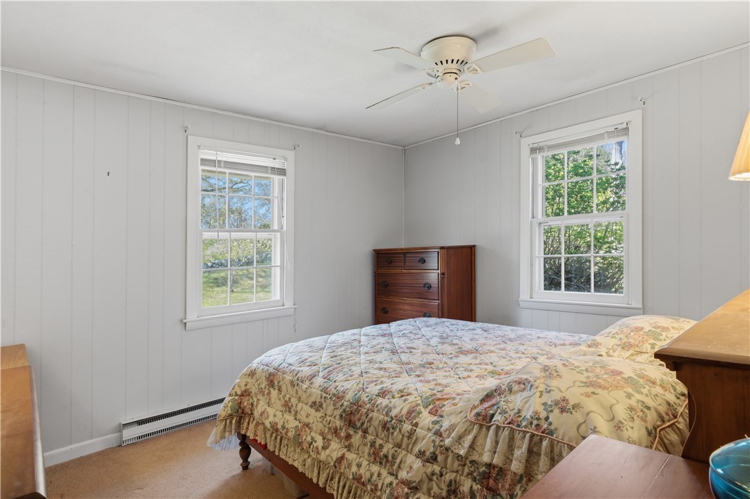 25 Westside Road South Kingstown, RI 02879 - Photo 13 of 40