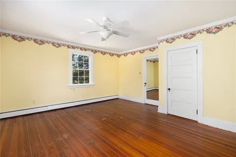 $895,000 | 0 Glen Meade Drive, Portsmouth, RI 02871