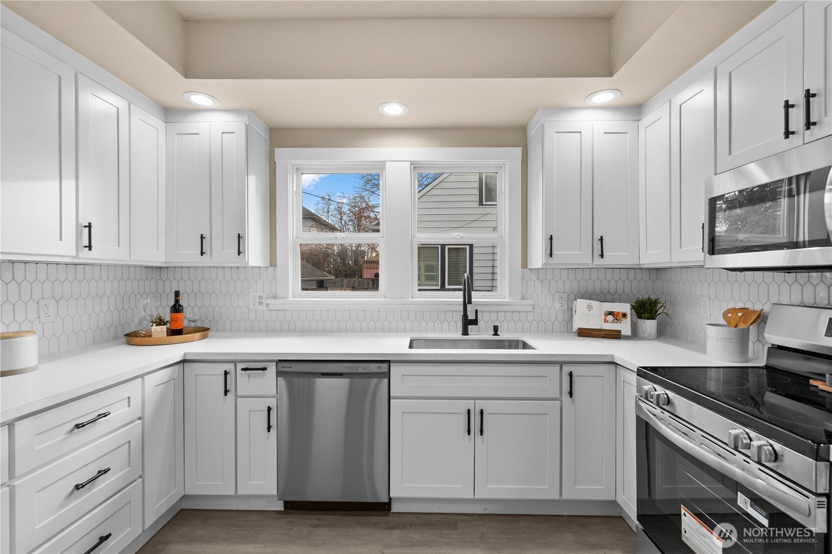 709 South Cedar Street Tacoma, WA 98405 - Photo 14 of 39