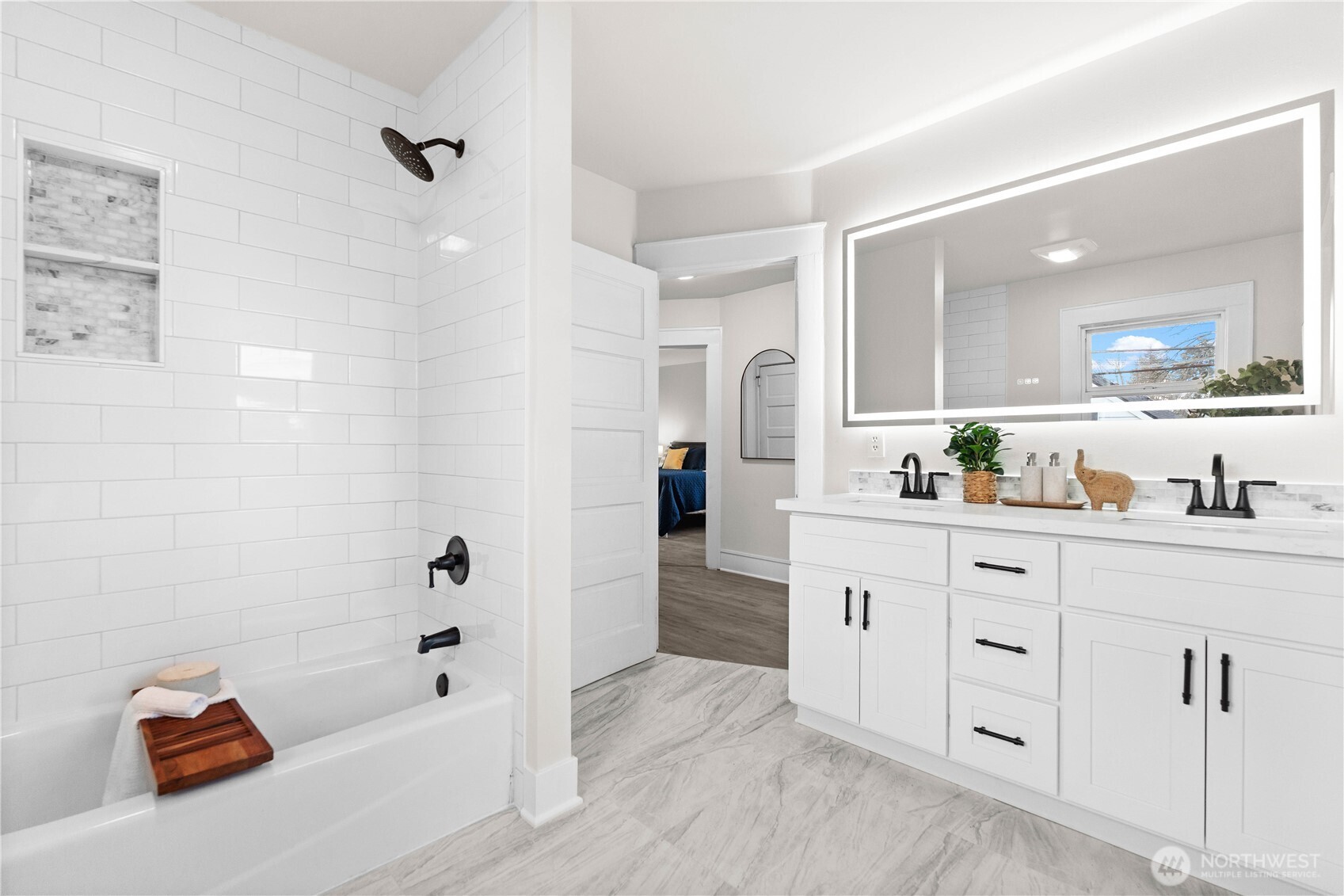 709 South Cedar Street Tacoma, WA 98405 - Photo 23 of 39