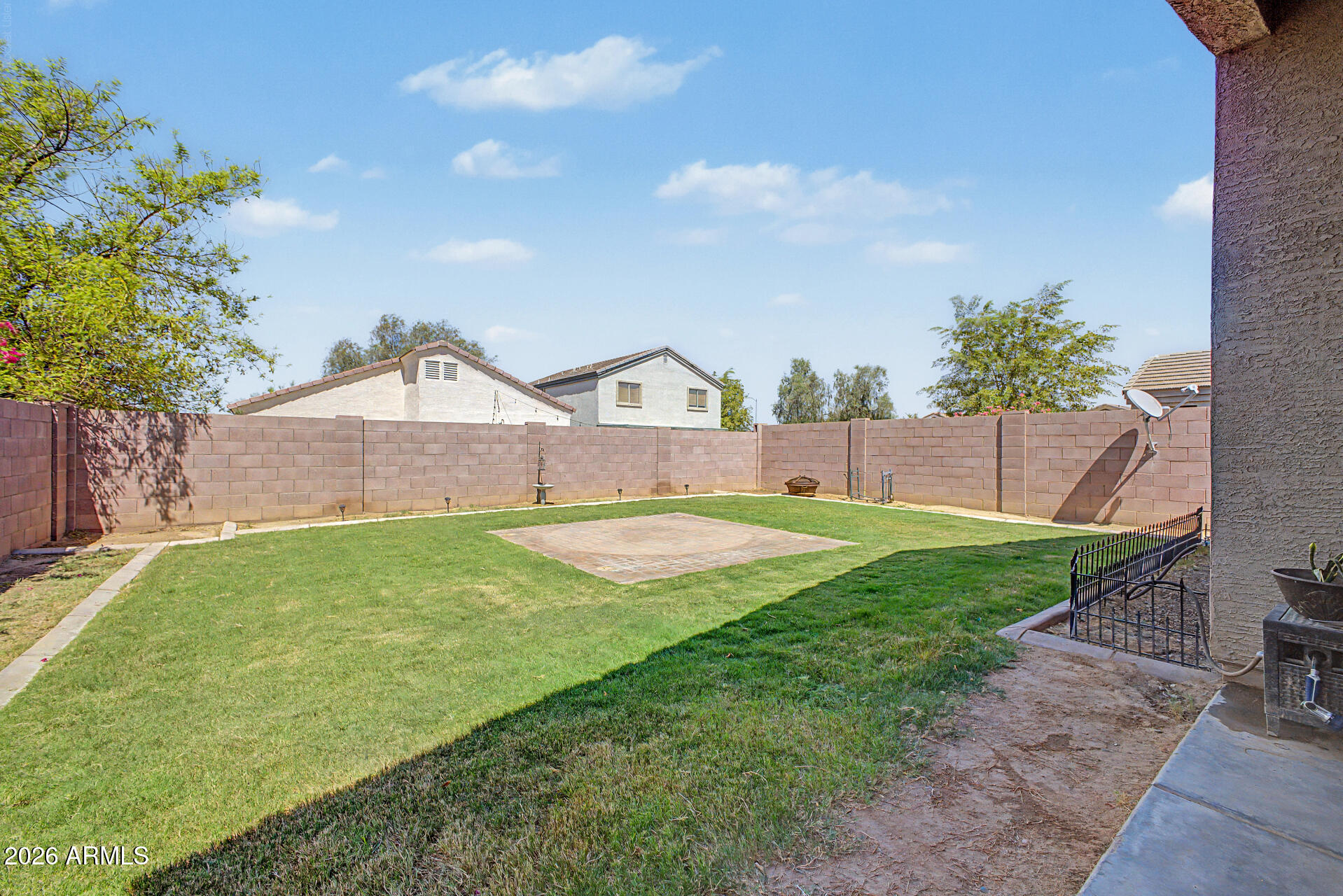 3120 West Pecan Road Phoenix, AZ 85041 - Photo 31 of 35 31 - Pecan