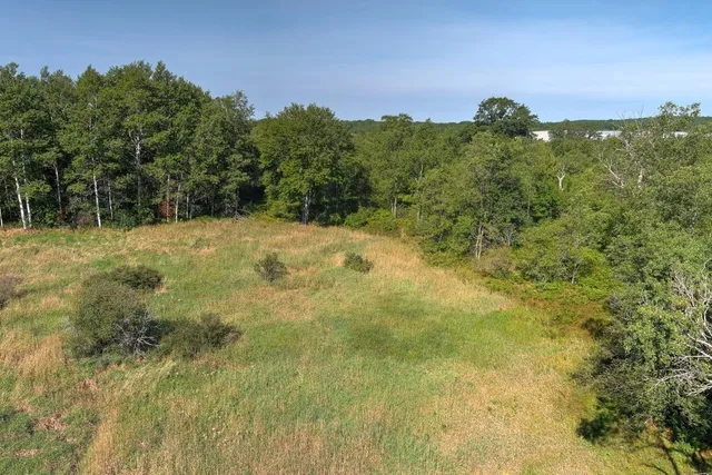 $690,000 | 34 East E Road, Cadillac, MI 49601