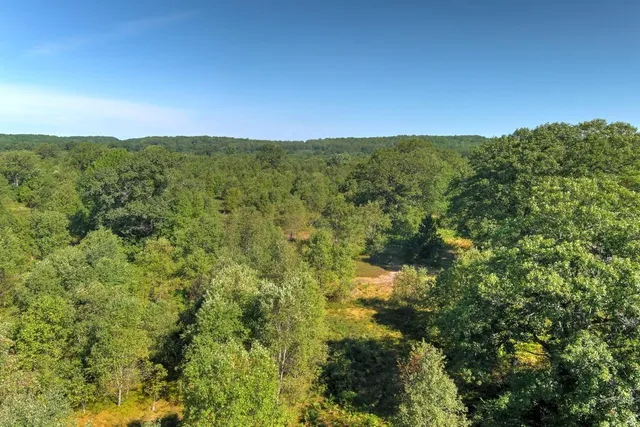 $690,000 | 34 East E Road, Cadillac, MI 49601