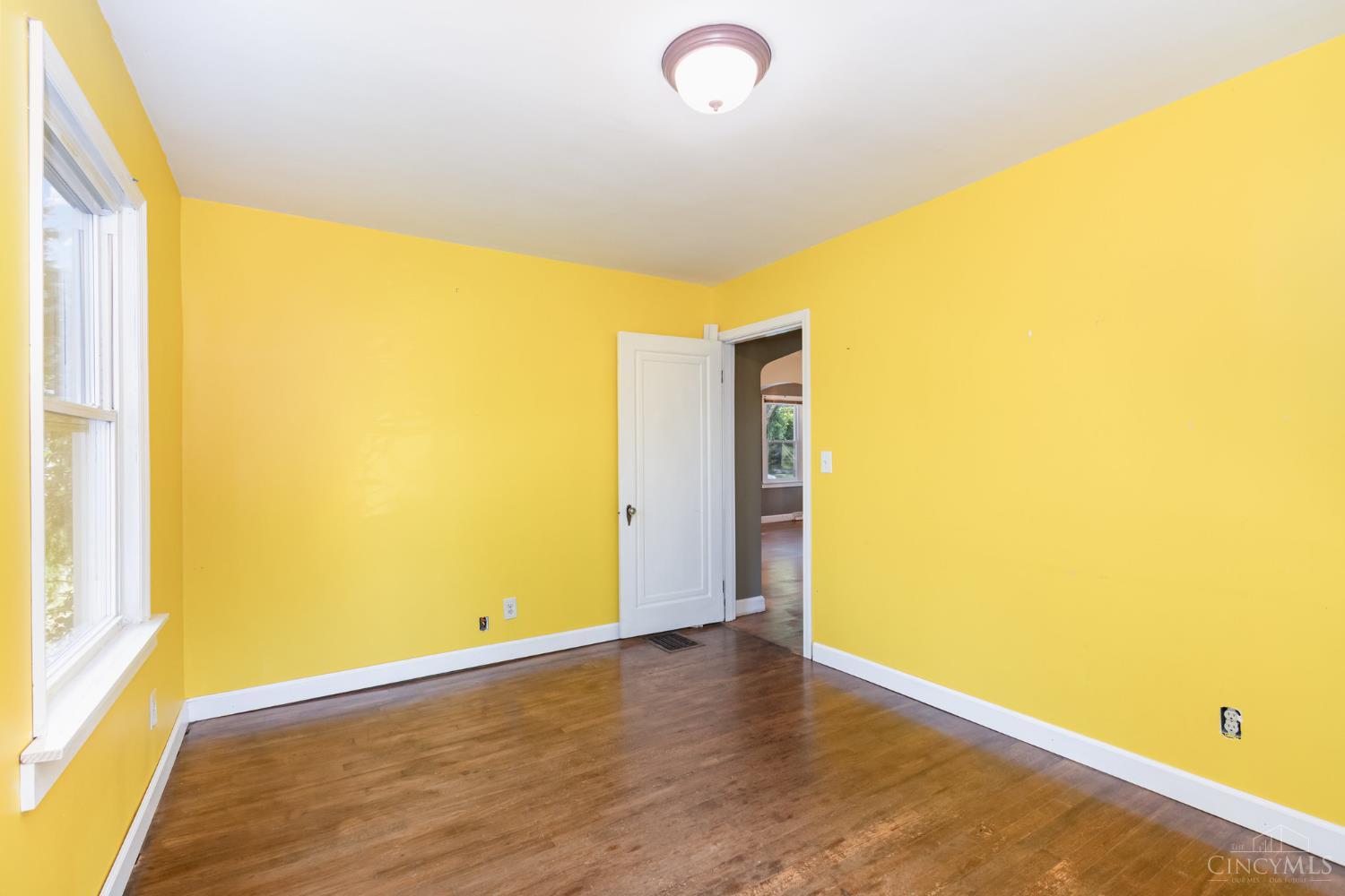 1019 8 Mile Road Cincinnati, OH 45255 - Photo 13 of 26
