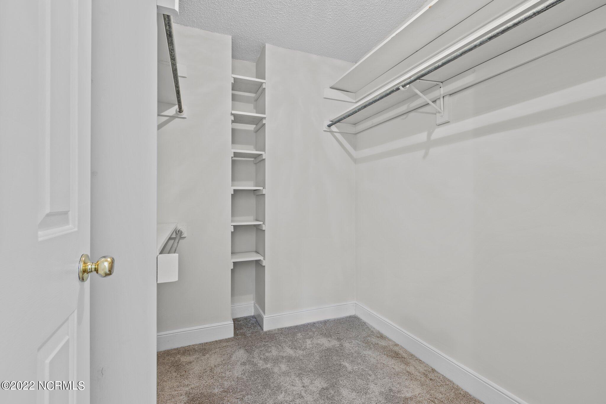 2348 Kay Road Greenville, NC 27858 - Photo 18 of 35 42-web-or-mls-IMGL2920