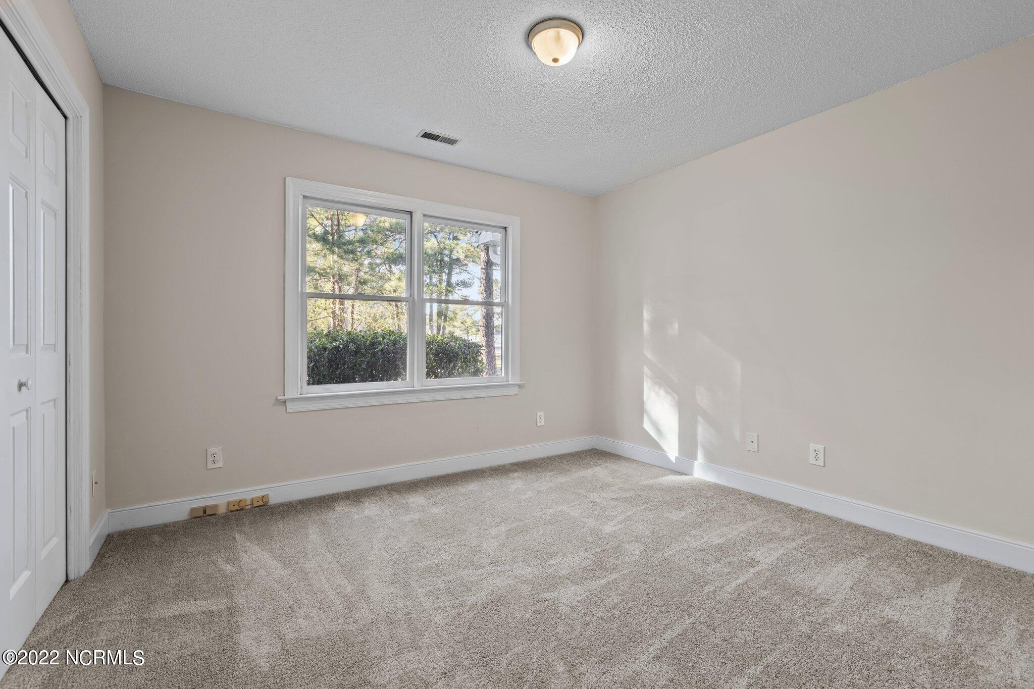 2348 Kay Road Greenville, NC 27858 - Photo 20 of 35 34-web-or-mls-IMGL2896