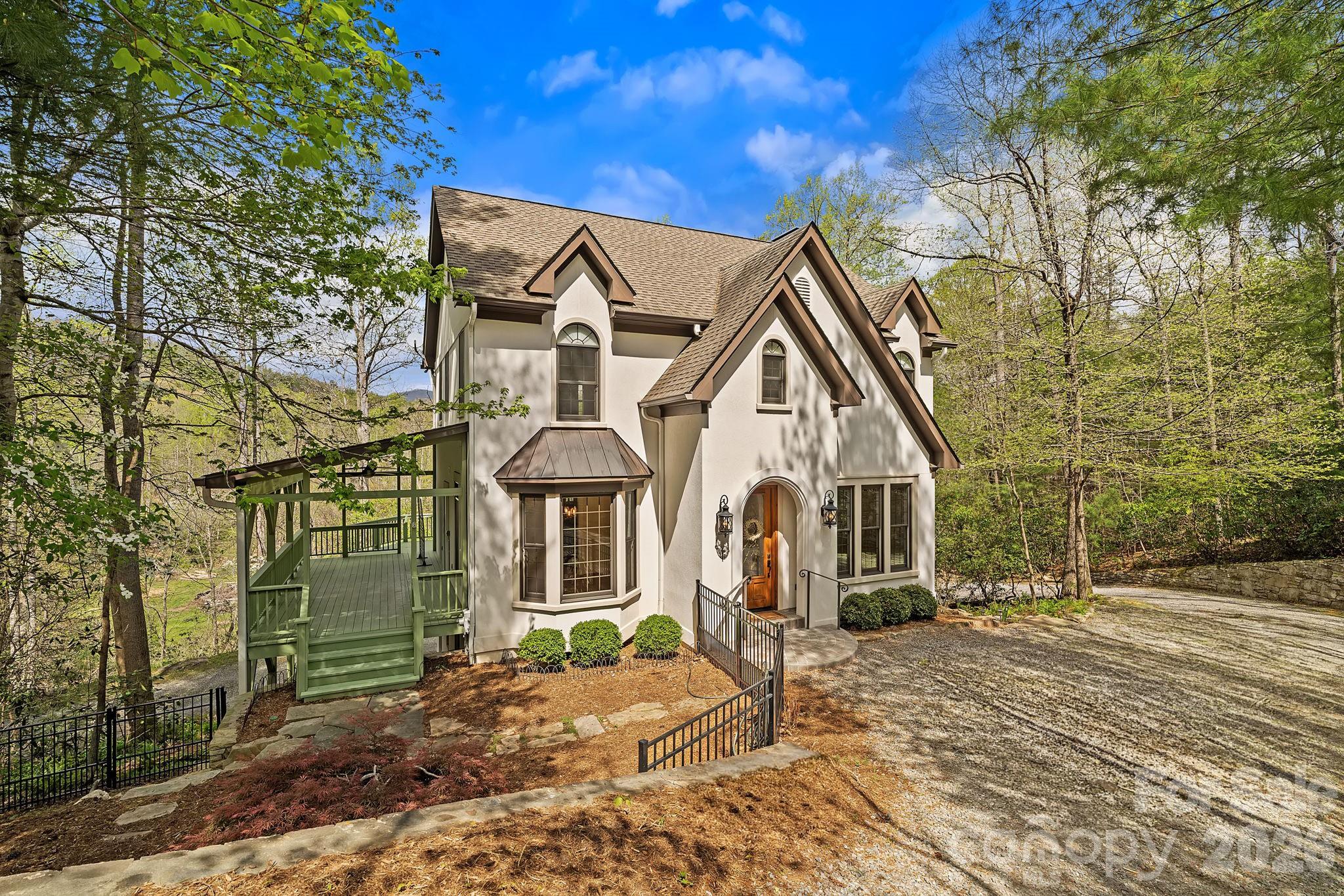 22 Lone Coyote Ridge Fletcher, NC 28732 - Photo 2 of 34