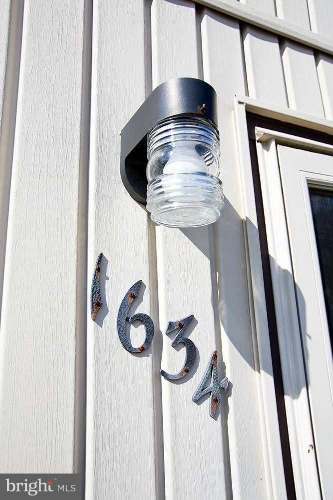 1634 Elkridge Drive Edgewater, MD 21037 - Photo 2 of 13 a close view of door lock