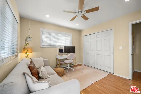 $1,120,000 | 359 Termino Avenue, Long Beach, CA 90814