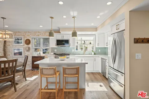 $1,120,000 | 359 Termino Avenue, Long Beach, CA 90814