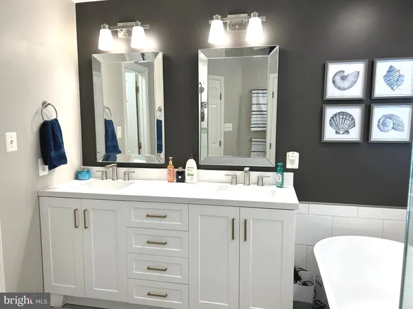 a bedroom with a bed and a walk in closet