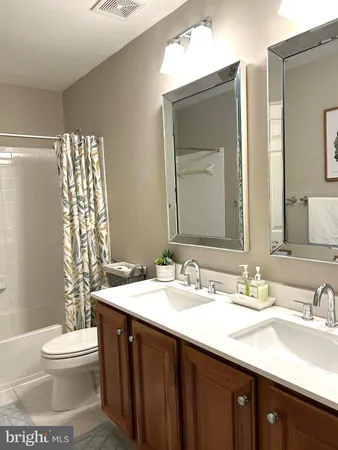 $789,000 | 7358 Bloomington Court, Springfield, VA 22150