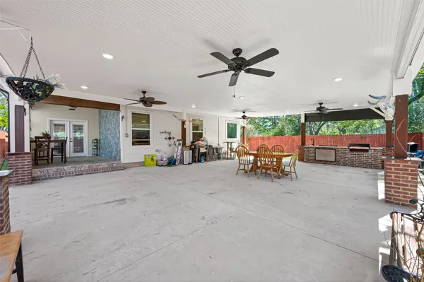 $329,500 | 17503 Deer Creek Drive, Spring, TX 77379