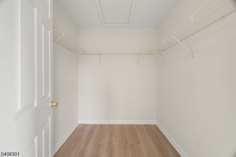 19 Winding Way Hamburg, NJ 07419 - Photo 12 of 16 a view of a small space