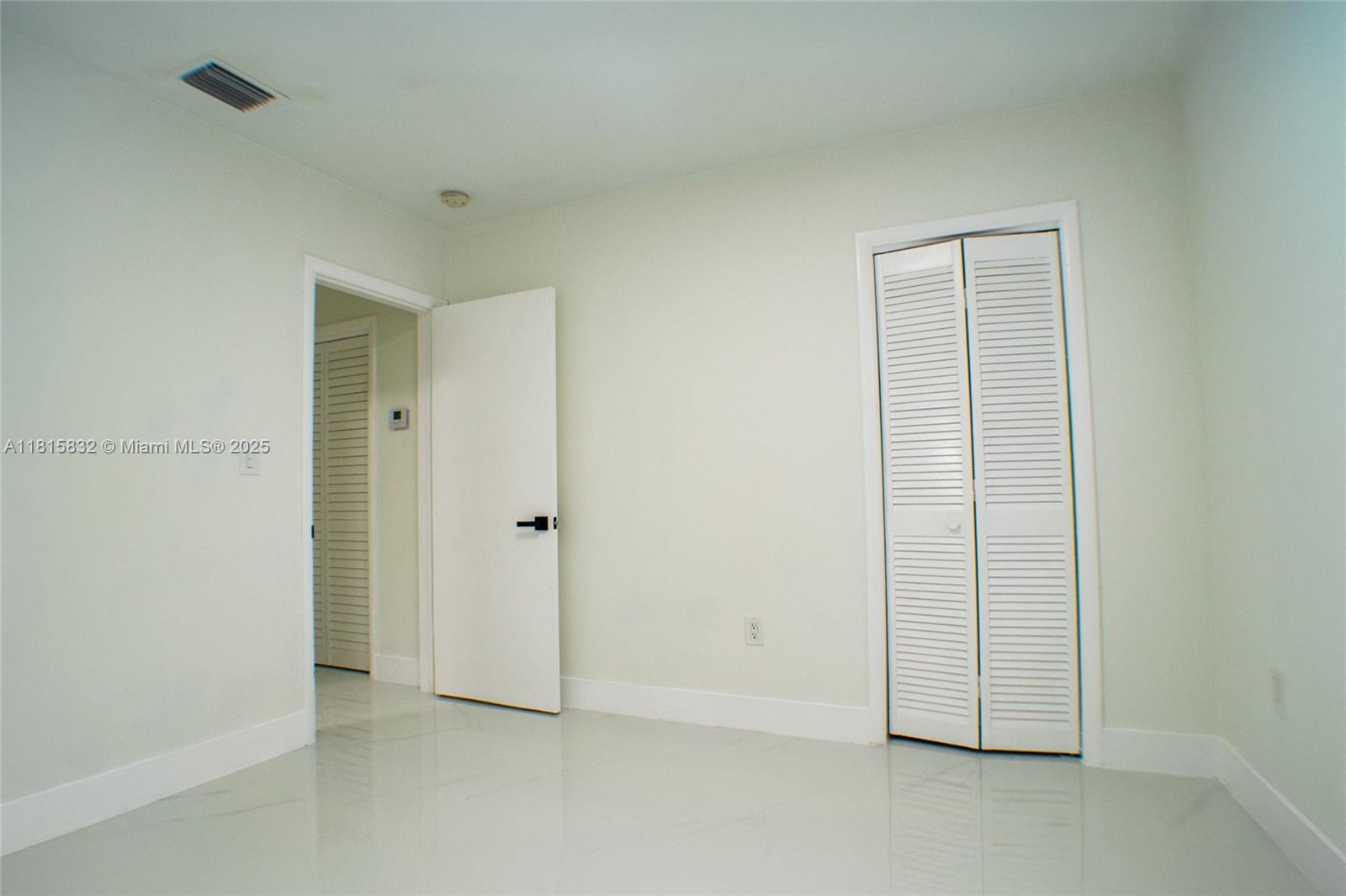 2638 Southwest 30th Court Miami, FL 33133 - Photo 9 of 16