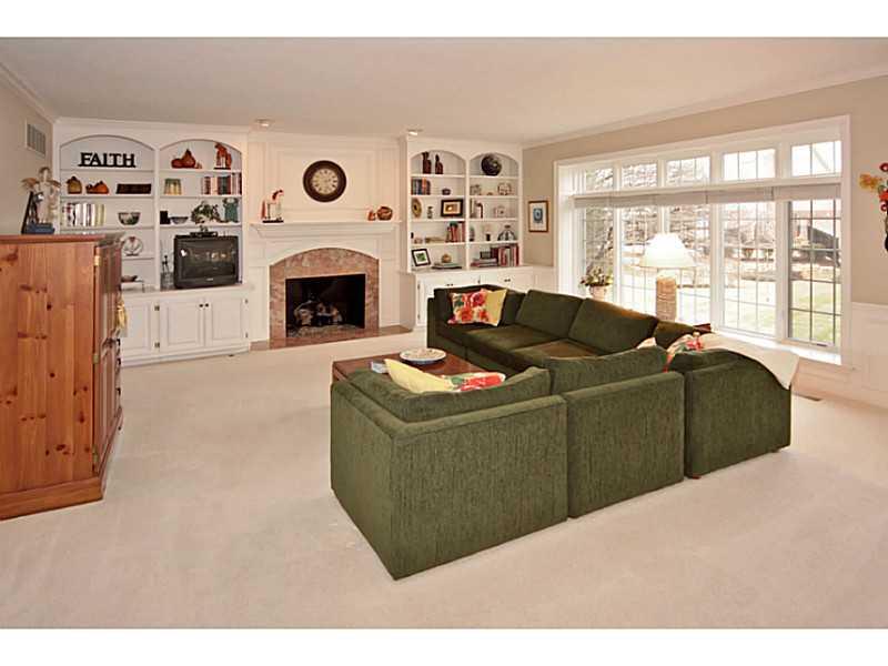 3254 Smokey Ridge Way Carmel, IN 46033 - Photo 8 of 24 Gallery Image 8